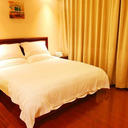 Greentree Inn Guiyang Court Street West Zhongshan Road Subway Station Business Hotel Guiyang (Guizhou) Exterior foto