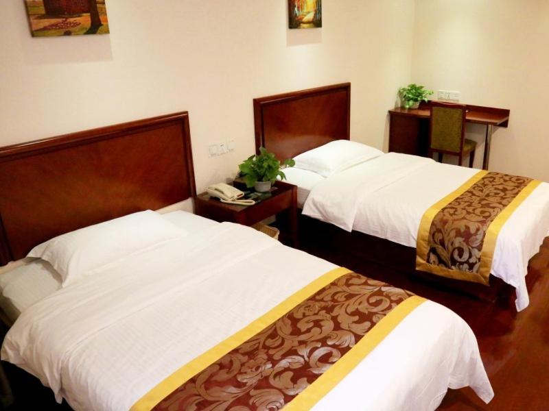 Greentree Inn Guiyang Court Street West Zhongshan Road Subway Station Business Hotel Guiyang (Guizhou) Exterior foto