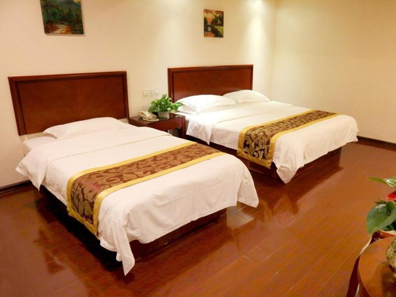 Greentree Inn Guiyang Court Street West Zhongshan Road Subway Station Business Hotel Guiyang (Guizhou) Exterior foto