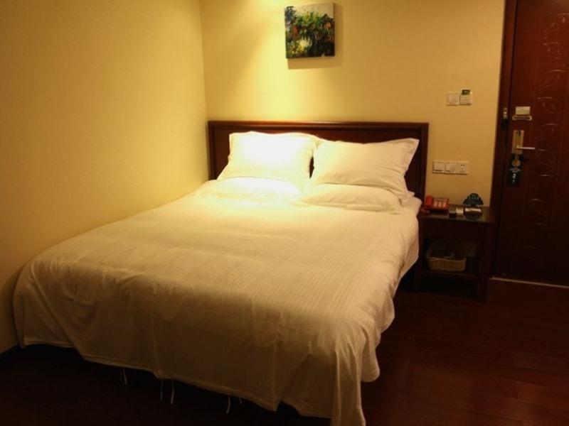 Greentree Inn Guiyang Court Street West Zhongshan Road Subway Station Business Hotel Guiyang (Guizhou) Exterior foto