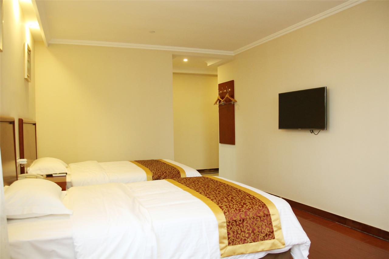 Greentree Inn Guiyang Court Street West Zhongshan Road Subway Station Business Hotel Guiyang (Guizhou) Exterior foto