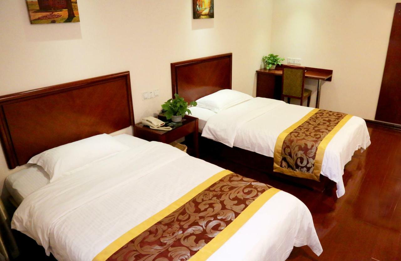 Greentree Inn Guiyang Court Street West Zhongshan Road Subway Station Business Hotel Guiyang (Guizhou) Exterior foto