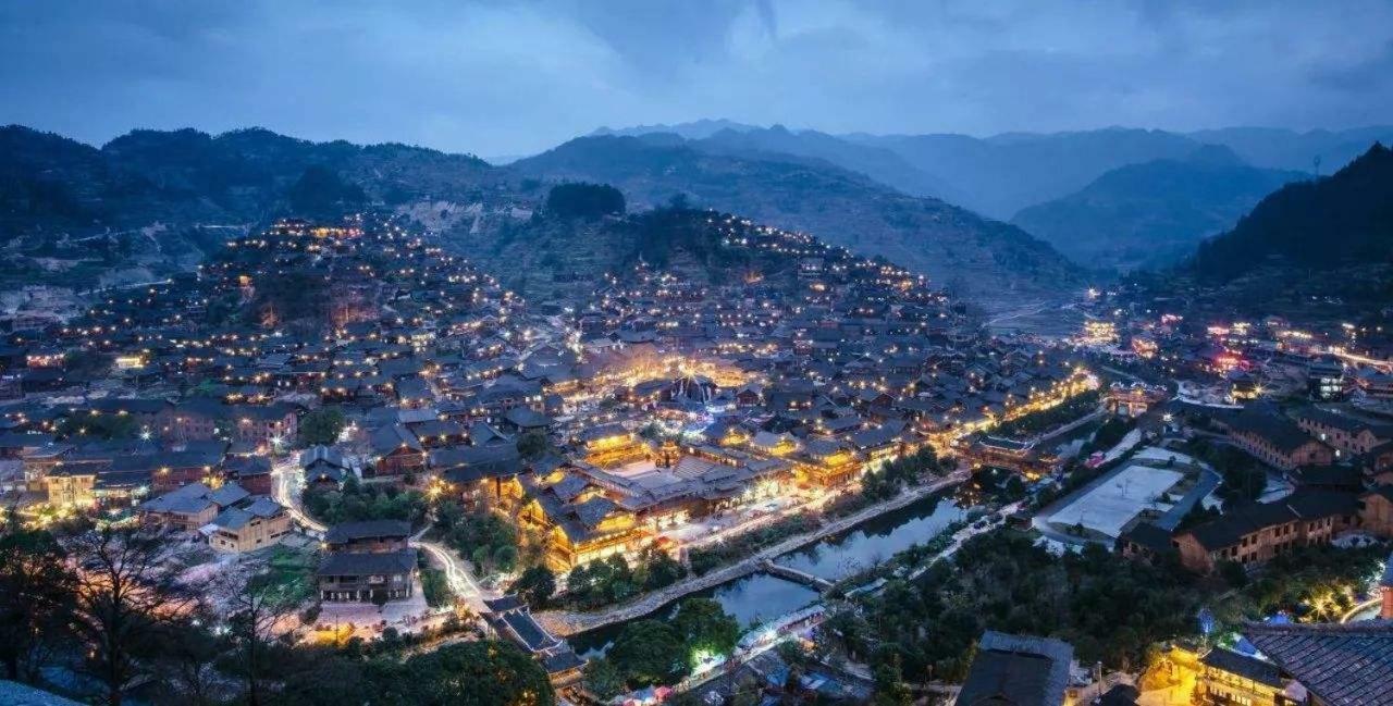 Greentree Inn Guiyang Court Street West Zhongshan Road Subway Station Business Hotel Guiyang (Guizhou) Exterior foto