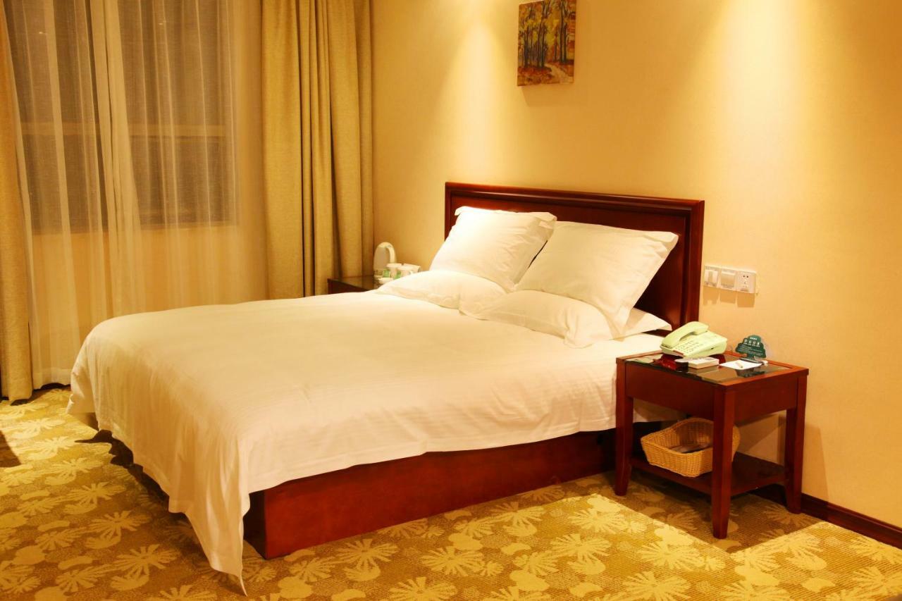 Greentree Inn Guiyang Court Street West Zhongshan Road Subway Station Business Hotel Guiyang (Guizhou) Exterior foto
